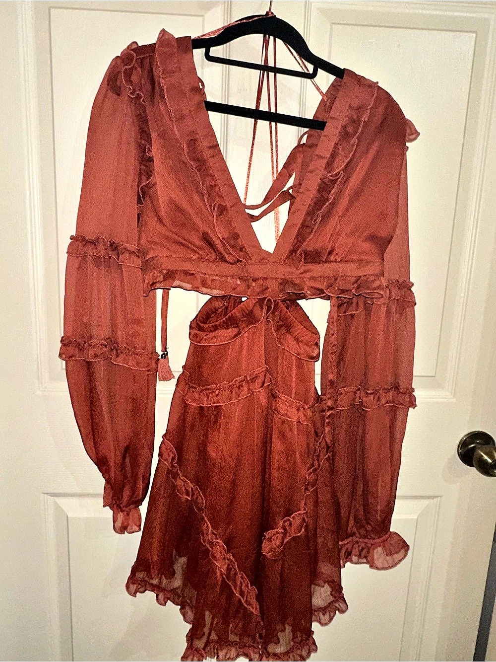 Luxxel cutout Ruffle Mini Dress in burnt orange Size Large NWT
